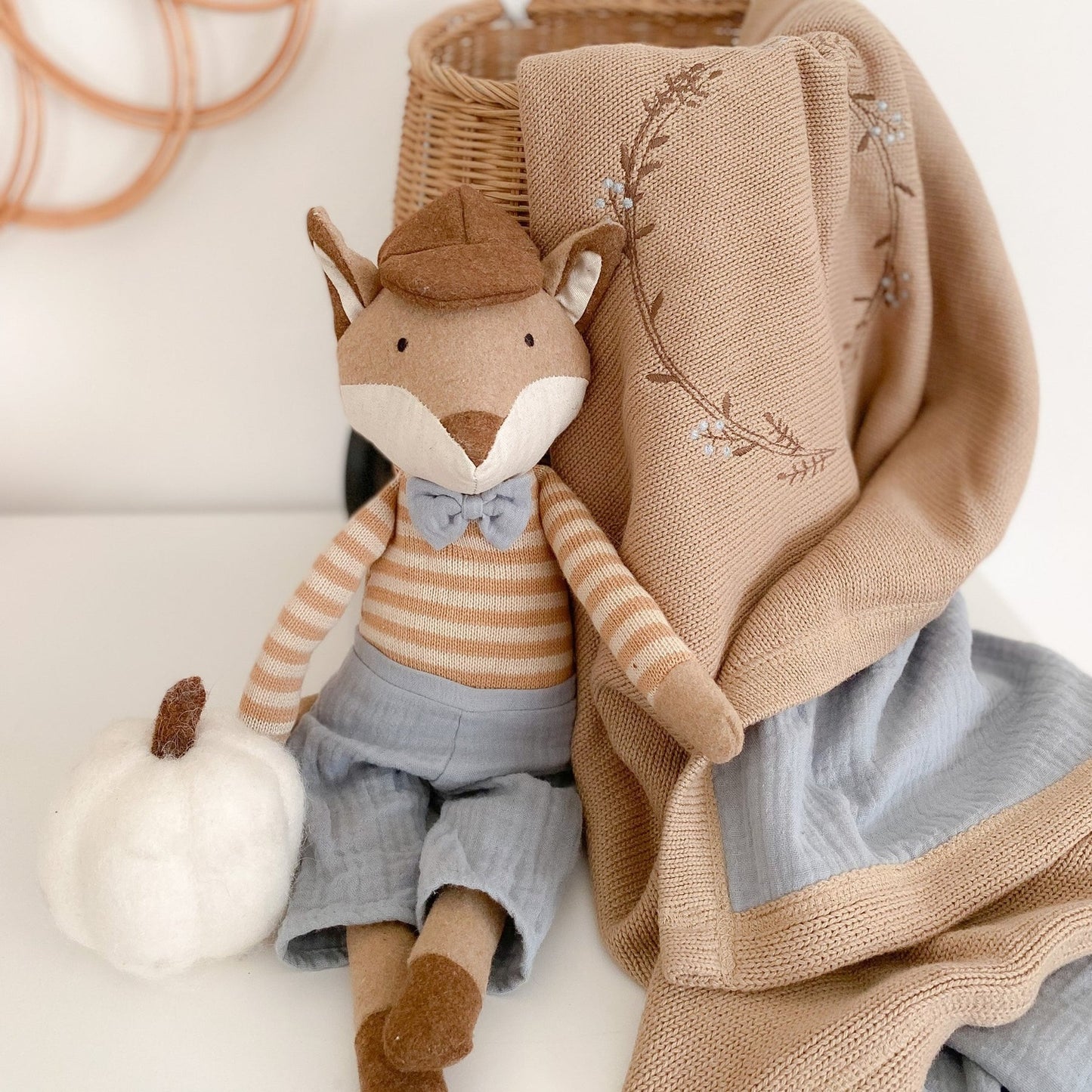 LD1019 | Felix Fox Doll