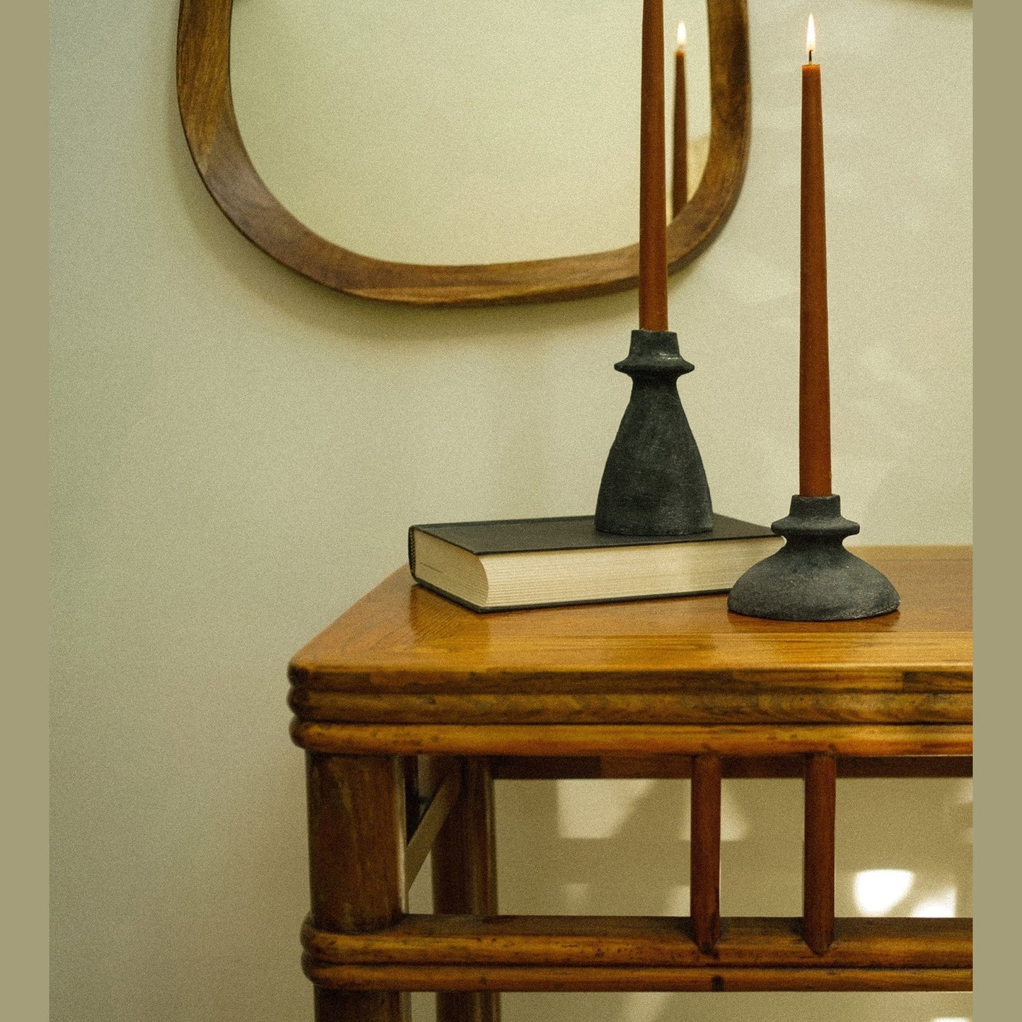 Arta Terracotta Candle Holder, Black