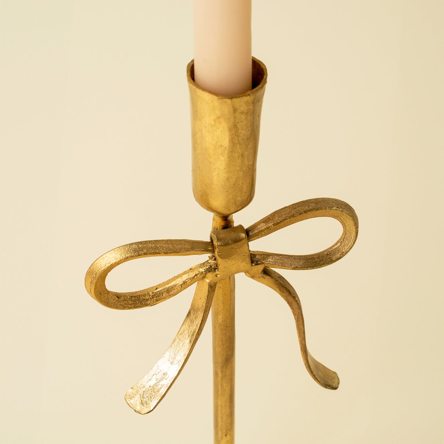 Bow Forged Candlestick M, Gold