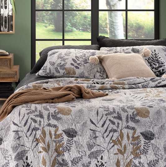 Lena Foliage Quilt