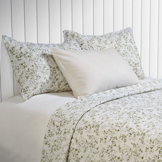 Marjolaine Quilt With a Sage Foliage Print