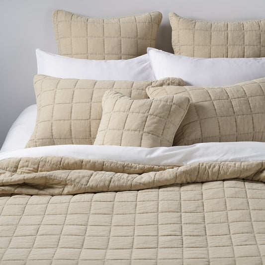 Sweet Natural Stitched Quilt