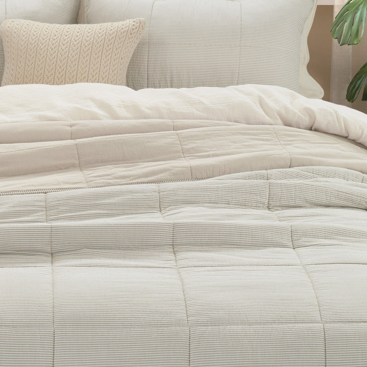 Tagliatelle Natural Striped Reversible Quilt